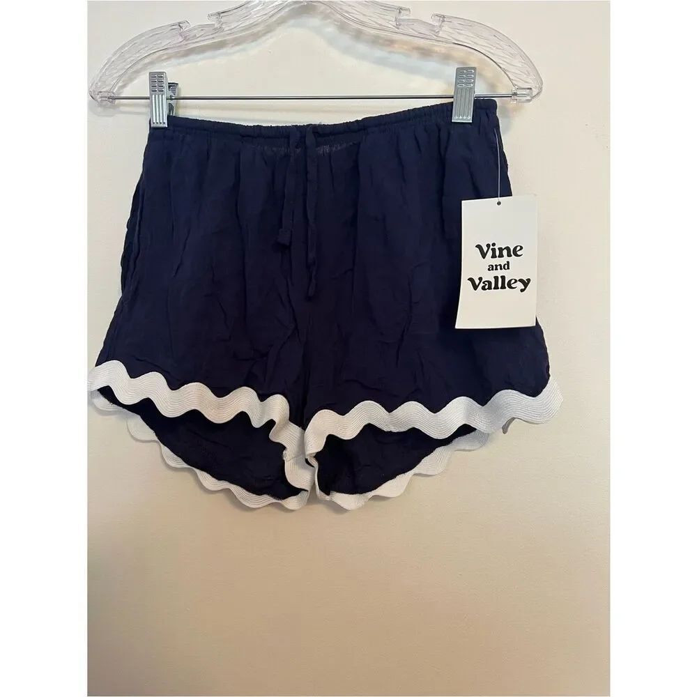 Vine and Valley High-Waist Ruffle Hem Shorts — Navy/White